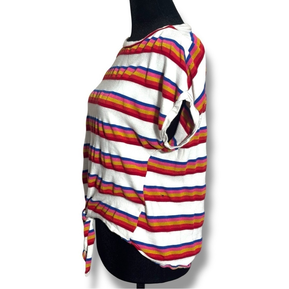 Ginger G Red/White Multicolor Dolman Sleeve Tie Front Crewneck Cropped Tee - Picture 4 of 15